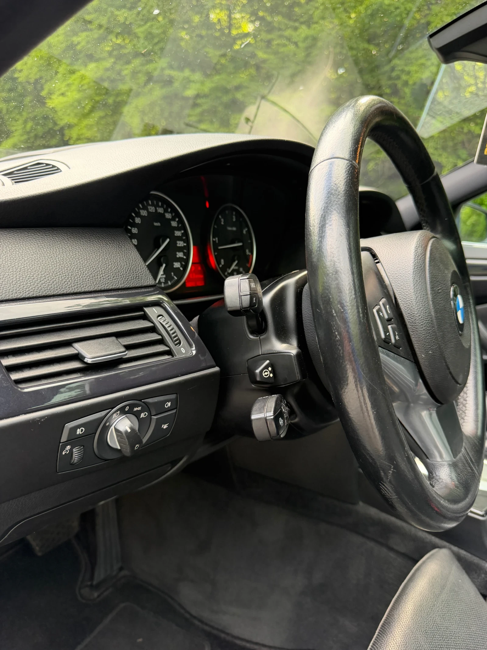 BMW 535 Cic, Distronic, head up, full max , снимка 13 - Автомобили и джипове - 54653865