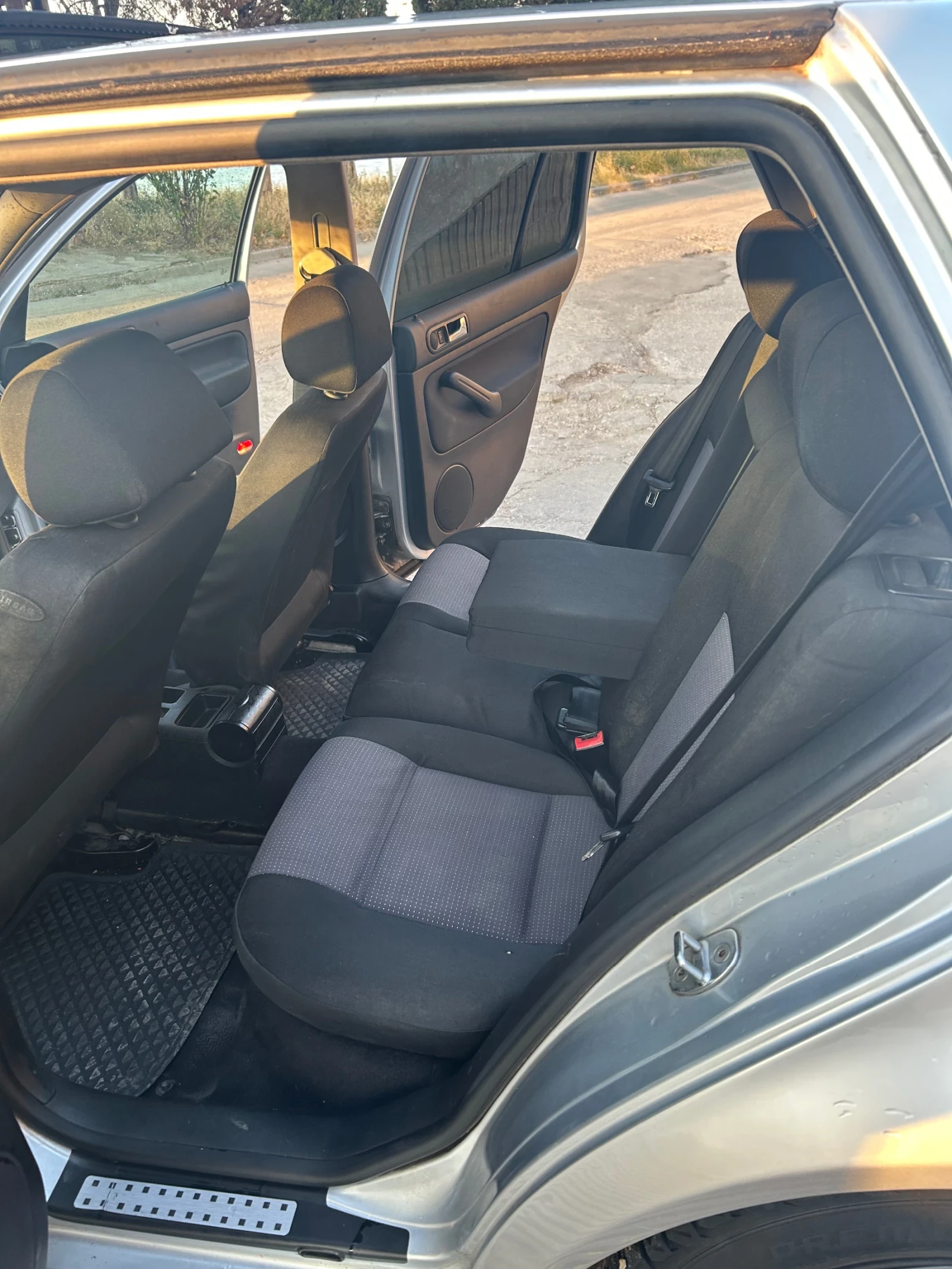 VW Golf GOLF 4 1.9 TDI, снимка 7 - Автомобили и джипове - 54991062