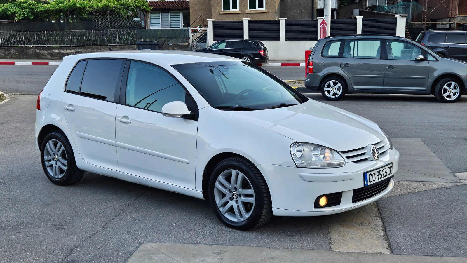 VW Golf 1.9 Tdi 6skorost/Klimatronik/Top sustoqnie, снимка 9 - Автомобили и джипове - 55075416