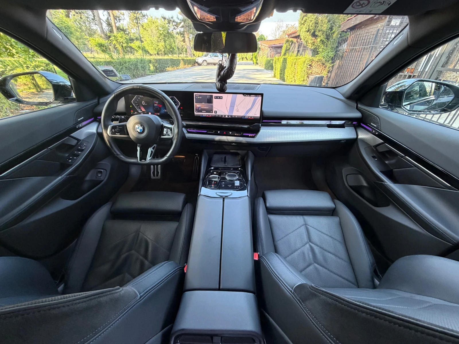 BMW 520 M-Pack-TOP!!!, снимка 13 - Автомобили и джипове - 55197461