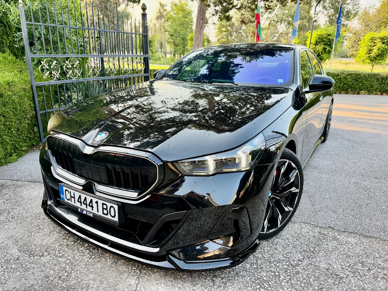 BMW 520 X-DRIVE-M-Pack-TOP!!!