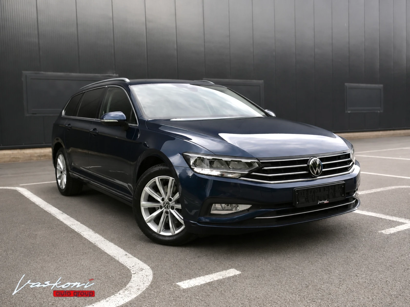 VW Passat 8.5 2.0 TDI, снимка 2 - Автомобили и джипове - 55235684