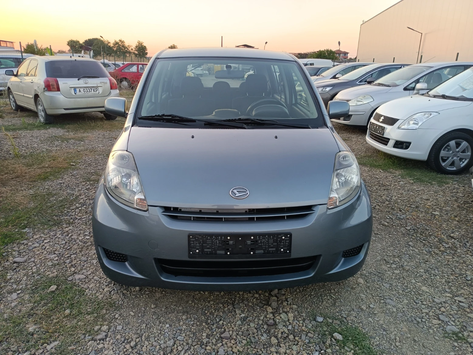 Daihatsu Sirion 1, 3i, снимка 2 - Автомобили и джипове - 55881868