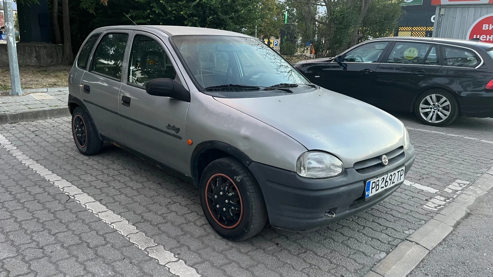 Opel Corsa, снимка 2 - Автомобили и джипове - 56217356