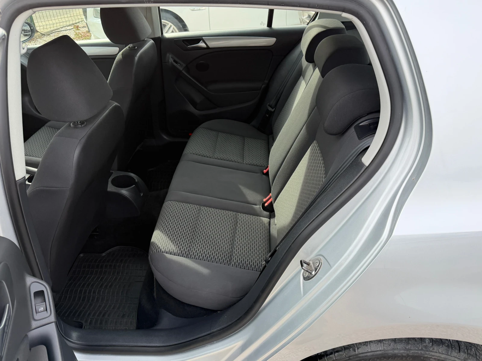 VW Golf 1, 6-90��. | Mobile.bg � ����������� 12