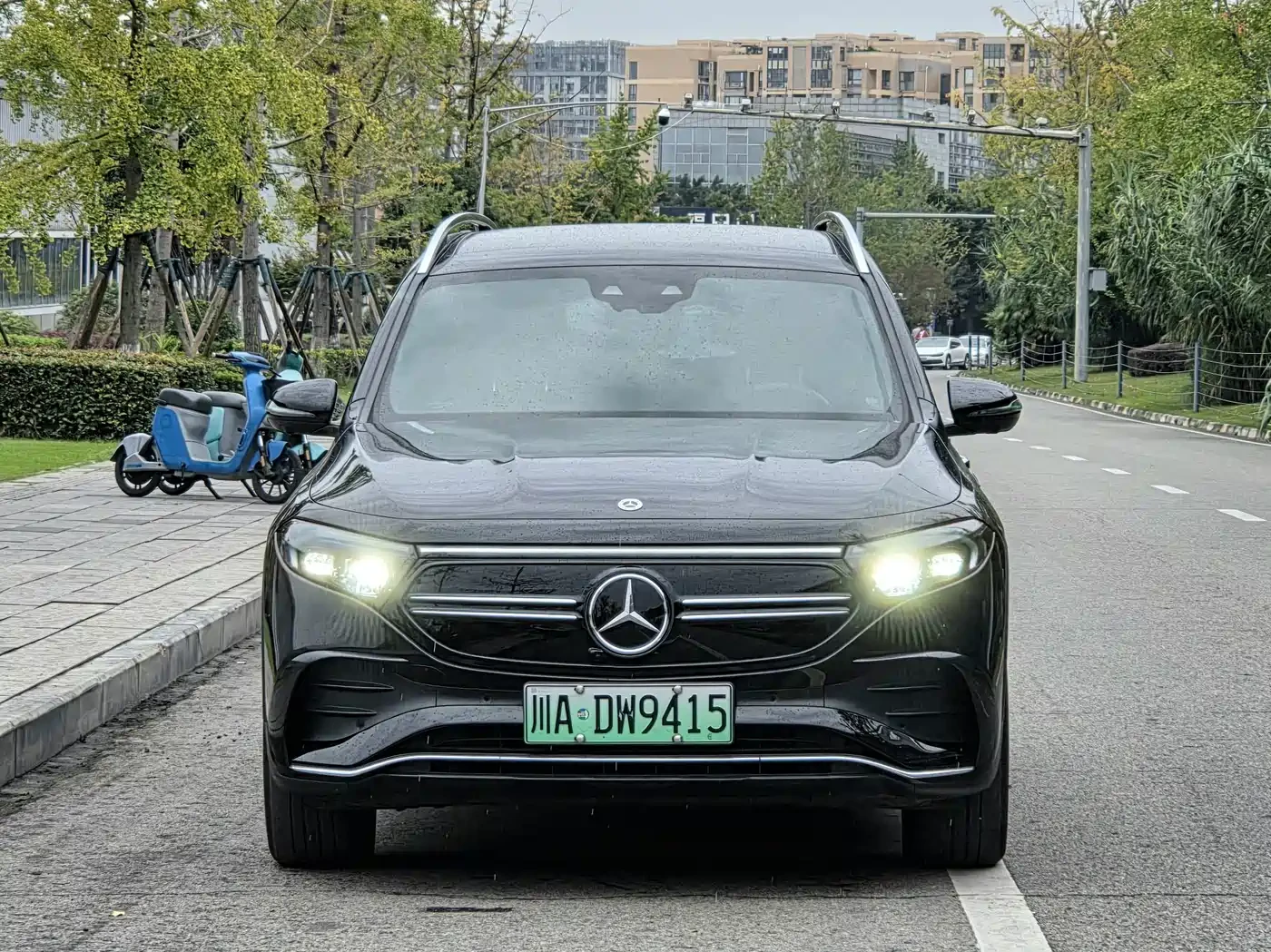 Mercedes-Benz EQB 350* 4MATIC* ХЕДЪП* 7 МЕСТА* КРАЙНА ЦЕНА