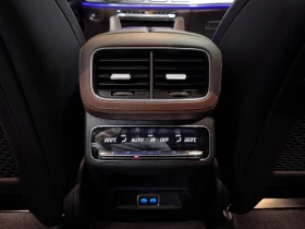 Mercedes-Benz GLE 53 AMG * 4MATIC+ * АвтоКредит * (ЦЕНА ДО БГ), снимка 17