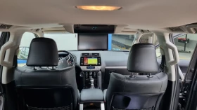 Toyota Land cruiser 150 Luxury Premium Black Edition, снимка 13