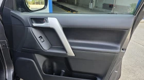 Toyota Land cruiser 150 Luxury Premium Black Edition, снимка 10