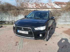 Mitsubishi Outlander 2, 4 I  4?4  Ръчни скорости , снимка 1