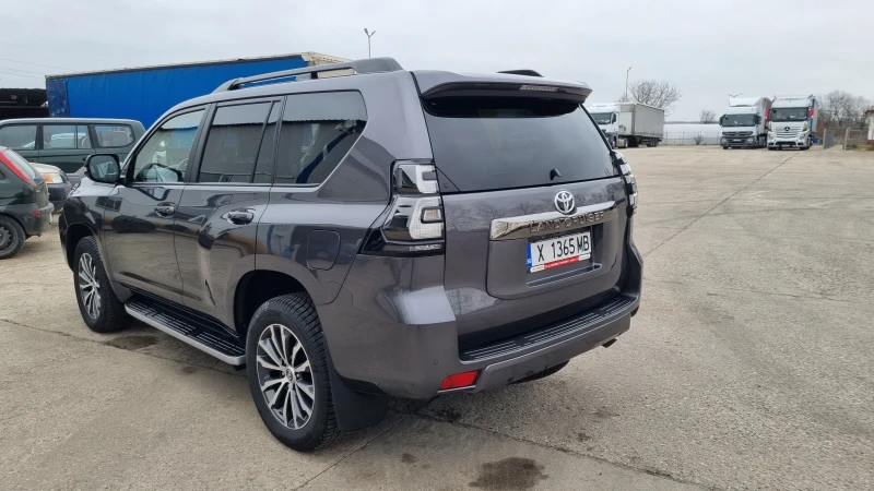 Toyota Land cruiser 150 Luxury Premium Black Edition, снимка 6 - Автомобили и джипове - 52280382