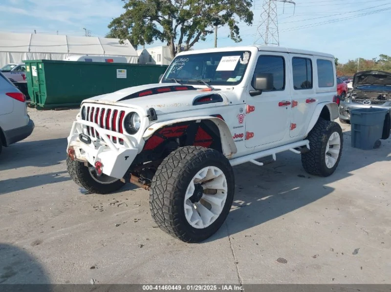 Jeep Avenger 3.6L V-6 DOHC, VVT, 285HP 4X4 Drive, снимка 2 - Автомобили и джипове - 49290076