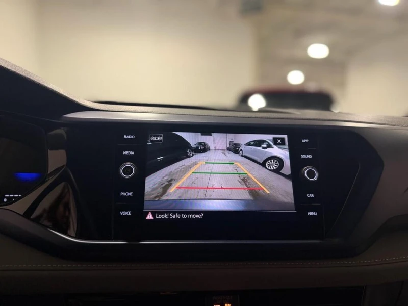 VW Taos * Comfortline * CARFAX * БЕЗ ПЪРВОНАЧАЛНА ВНОСКА, снимка 13 - Автомобили и джипове - 52959875