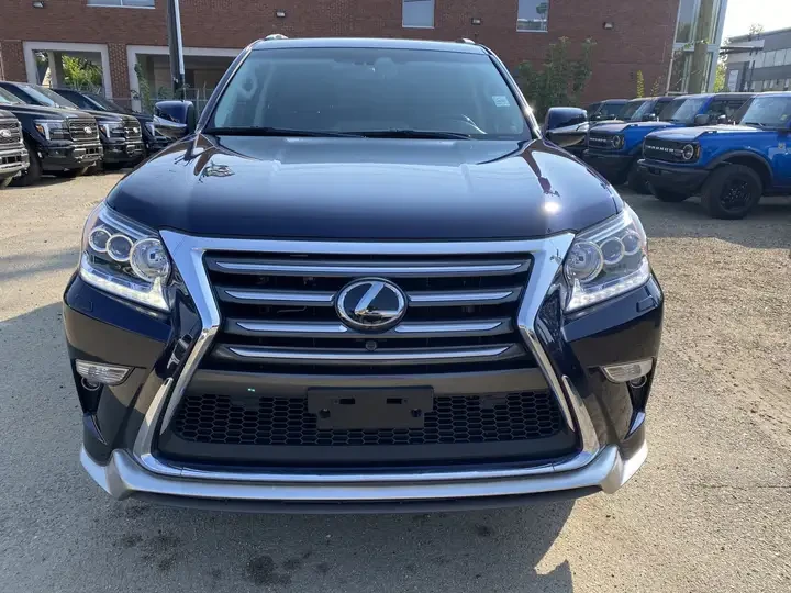 Lexus GX 460 OБДУХВАНЕ/КАМЕРА/ПОДГРЕВ/СЛЕДЕНЕ НА ЛЕНТИ/7 МЕСТА  - изображение 3