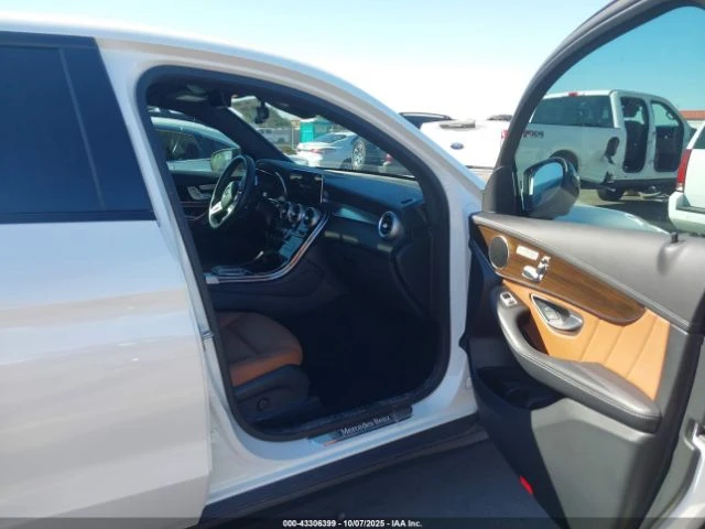 Mercedes-Benz GLC 300 AMG* PACK* FACELIFT* * * LANE* ASSIST | Mobile.bg   10