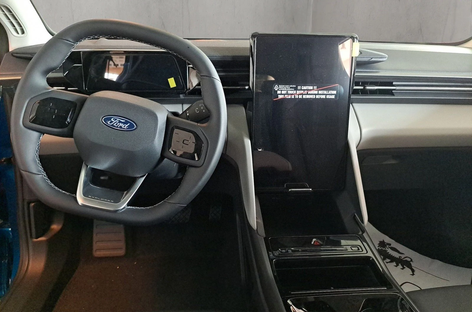 Ford Explorer НОВ!/E-RANGE/PREMIUM/286HP/360/CARPLAY/KLESS/159f - изображение 10