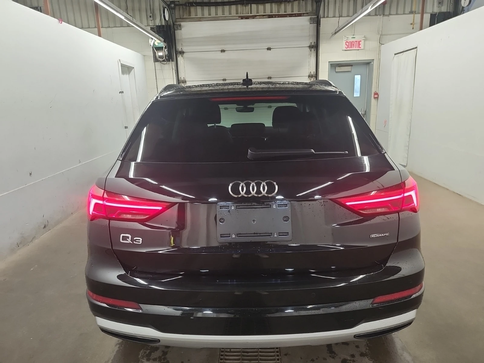 Audi Q3 * CARFAX * БЕЗ ПЪРВОНАЧАЛНА ВНОСКА - изображение 5