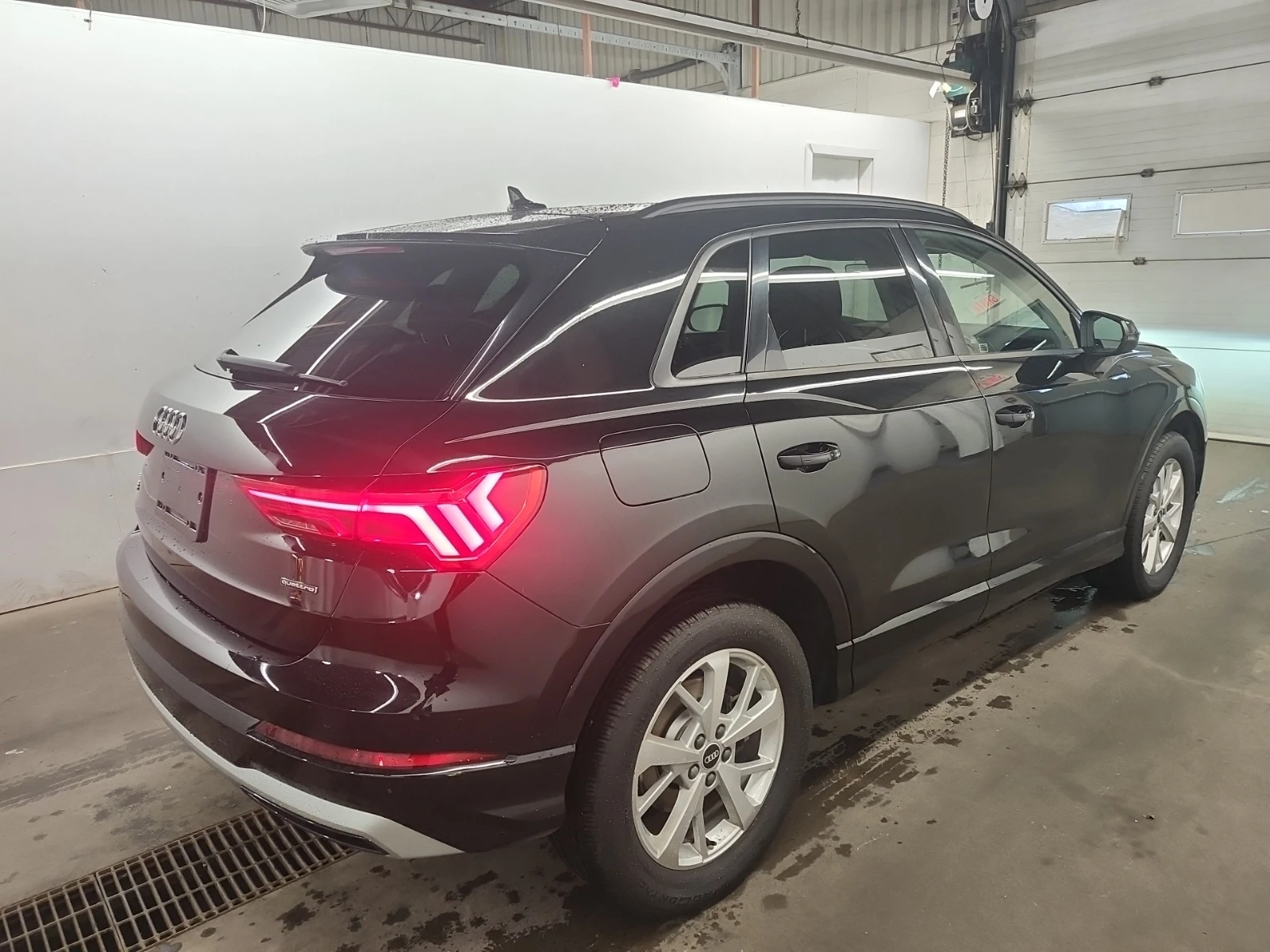 Audi Q3 * CARFAX * БЕЗ ПЪРВОНАЧАЛНА ВНОСКА - изображение 6