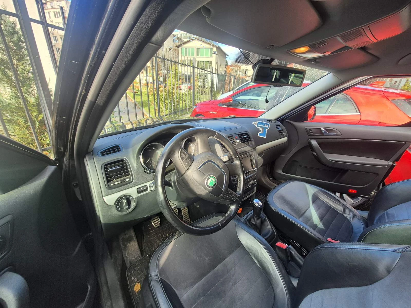 Skoda Yeti  - изображение 8