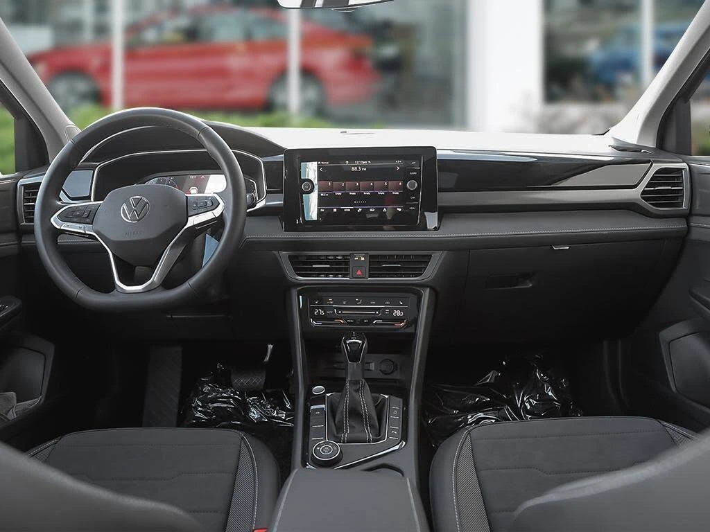 VW Taos COMFORTLINE| BLACK EDITION 4MOTION| DISTRONIC| ПАН, снимка 7 - Автомобили и джипове - 55035985