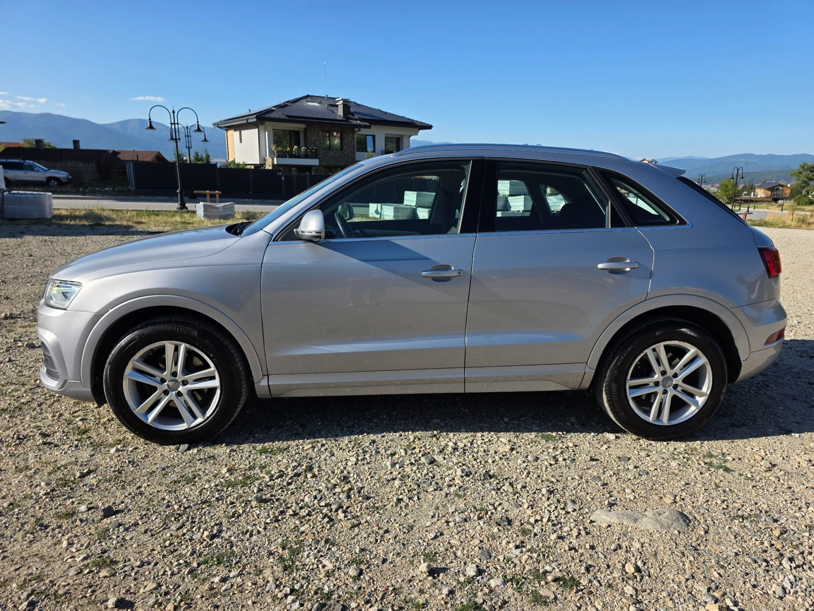Audi Q3 2.0 TDI, снимка 3 - Автомобили и джипове - 55564888