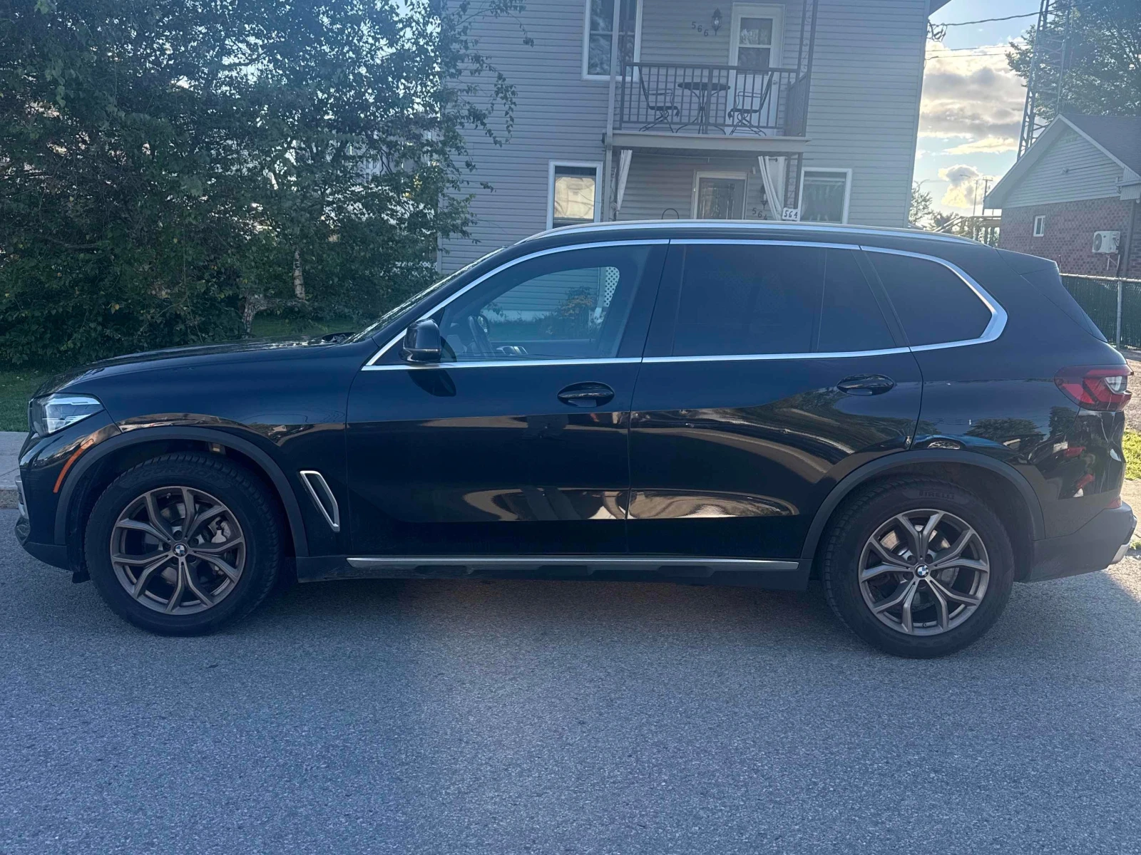 BMW X5 * xDrive40i * CARFAX * ЦЕНА ДО БГ, снимка 2 - Автомобили и джипове - 55886440