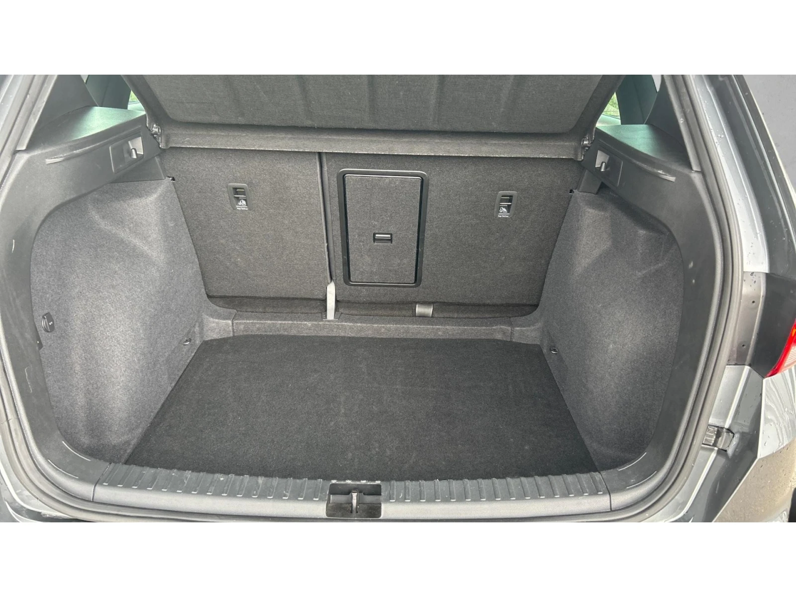 Seat Ateca 1.5 TSi ACT DSG, Месечна вноска от 299  , снимка 17 - Автомобили и джипове - 55987247