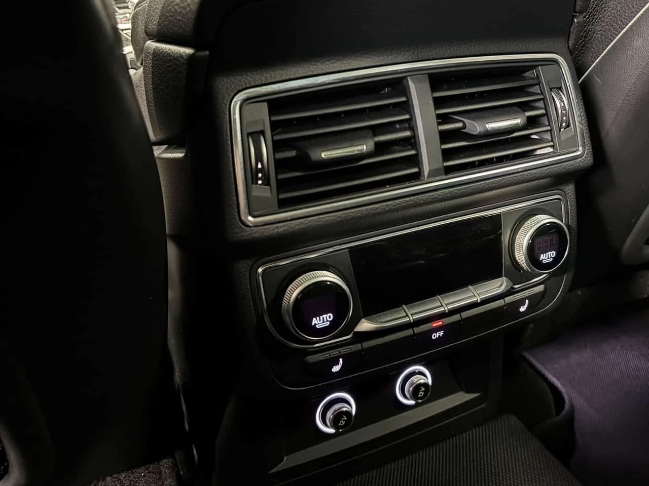 Audi Q7 * 3.0 TFSI Progressiv| QUATTRO| TIPTRONIC| 7PASS|  | Mobile.bg � ����������� 14
