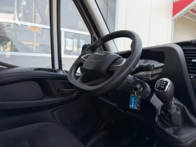 Iveco Daily 2.3 Фургон с падащ борд, снимка 11