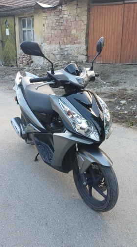 Honda Sky NSC 50 WH | Mobile.bg    2