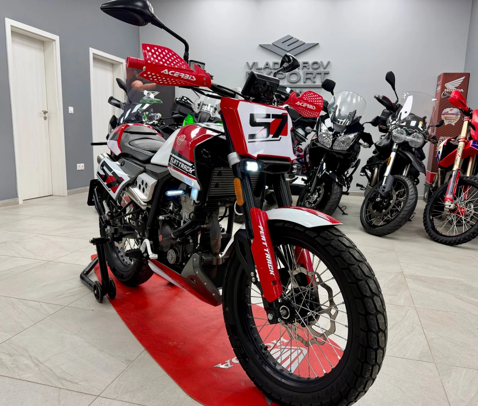 FB Mondial HPS 125 FLAT TRACK 125, снимка 8 - Мотоциклети и мототехника - 56462515
