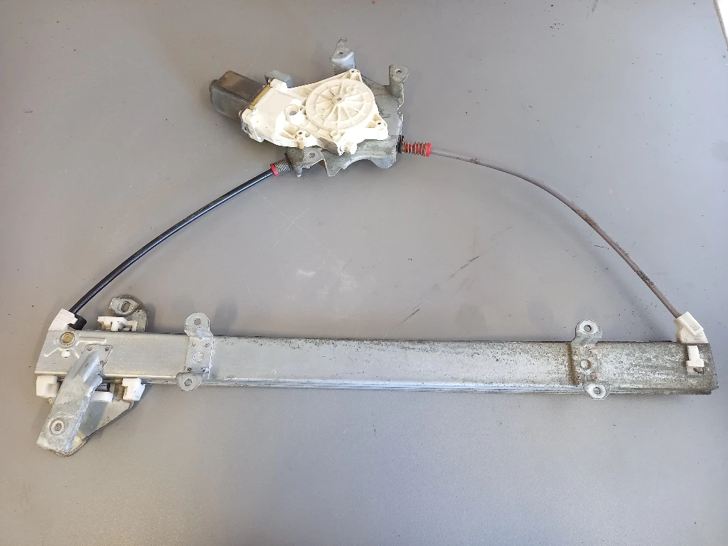 Ел машинка стъкло стъклоповдигач предна лява Нисан Микра 2врати