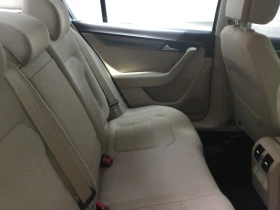 VW Passat 1.4TURBO МЕТАН 150кс AUTOMATIC СЕДАН CAR PLAY, снимка 10