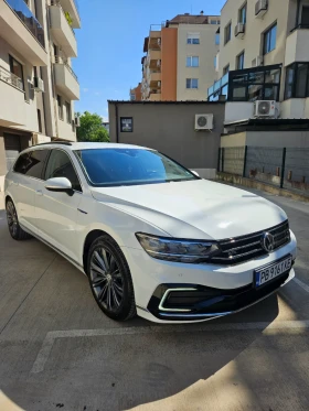 VW Passat TOП ЦЕНА / Face Lift/ Plug in хибрид /, снимка 1