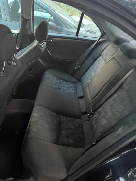 Mercedes-Benz C 240 Бензин/газ V6 2.6, снимка 10