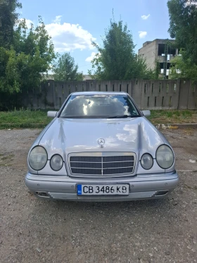 Mercedes-Benz E 240 V6, снимка 2