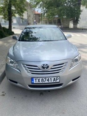 Toyota Camry LE - ЦЕНА ПО ДОГОВАРЯНЕ, снимка 1