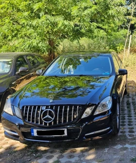 Mercedes-Benz E 350 CDI- 4х4 Обслужена с Регистрация, снимка 1