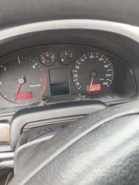 Audi A4 1.9 TDI, снимка 10