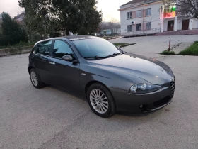 Alfa Romeo 147 1.6 TS газ/бензин - изображение 1