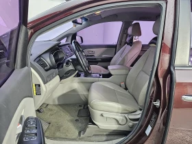 Kia Carnival ПОДГРЕВ ВОЛАН* КРАЙНА ЦЕНА - 7899 € - 52586002 8