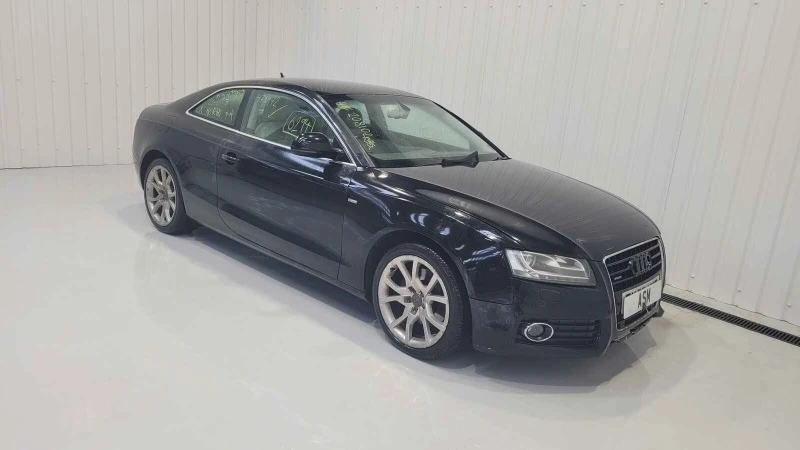 Audi A5 3.0tdi на части, снимка 1 - Автомобили и джипове - 47704550