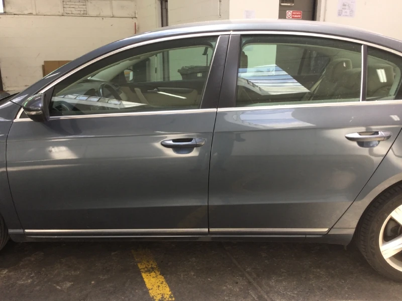 VW Passat 1.4TURBO МЕТАН 150кс AUTOMATIC СЕДАН CAR PLAY, снимка 3 - Автомобили и джипове - 51994251