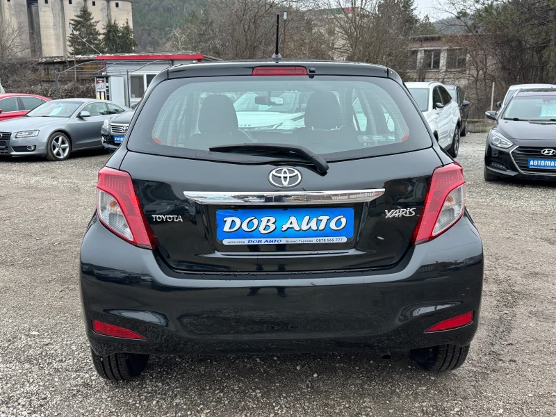 Toyota Yaris 1.0i-69к.с-CAMERA-115000KM, снимка 5 - Автомобили и джипове - 48686570