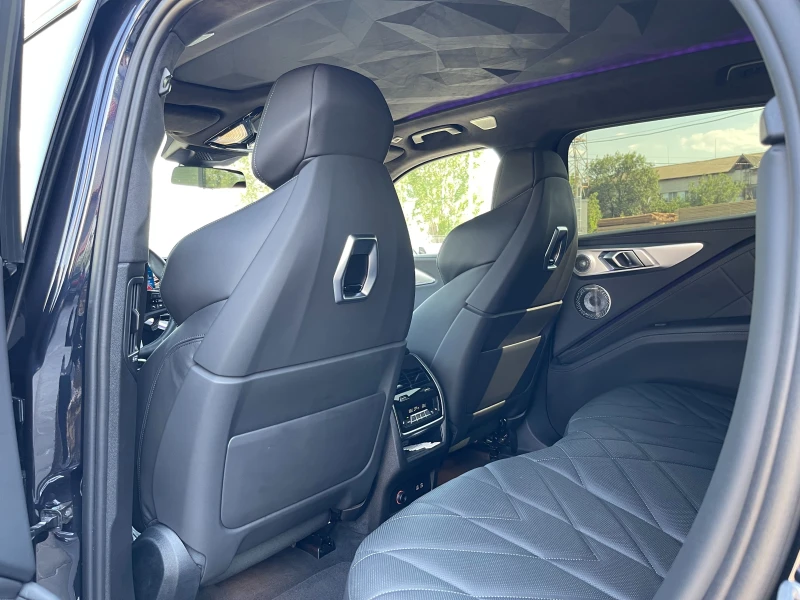 BMW XM Individual Shadow Line Гаранционна, снимка 9 - Автомобили и джипове - 52612291