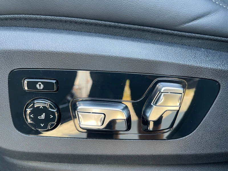 BMW XM Individual Shadow Line Гаранционна, снимка 14 - Автомобили и джипове - 52612291