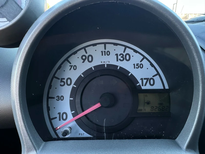 Citroen C1 / 1.0I / 82000 KM / , снимка 14 - Автомобили и джипове - 51536878