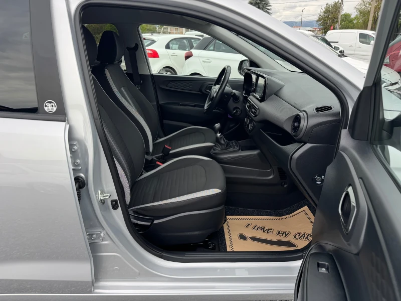 Hyundai I10 1.0i 30 JAHRE EDITION!!! LED!!!, снимка 14 - Автомобили и джипове - 51976450