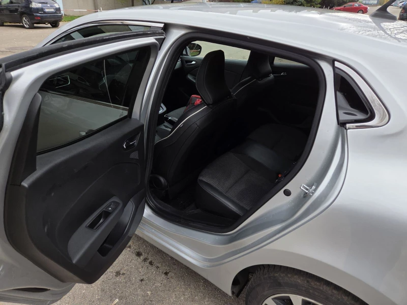 Renault Clio Intens, снимка 9 - Автомобили и джипове - 52330676