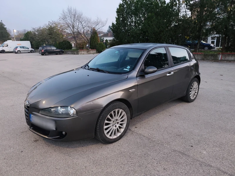 Alfa Romeo 147 1.6 TS газ/бензин, снимка 3 - Автомобили и джипове - 52430951